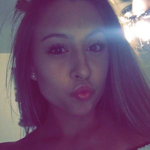 Meet your Posher, Kylee